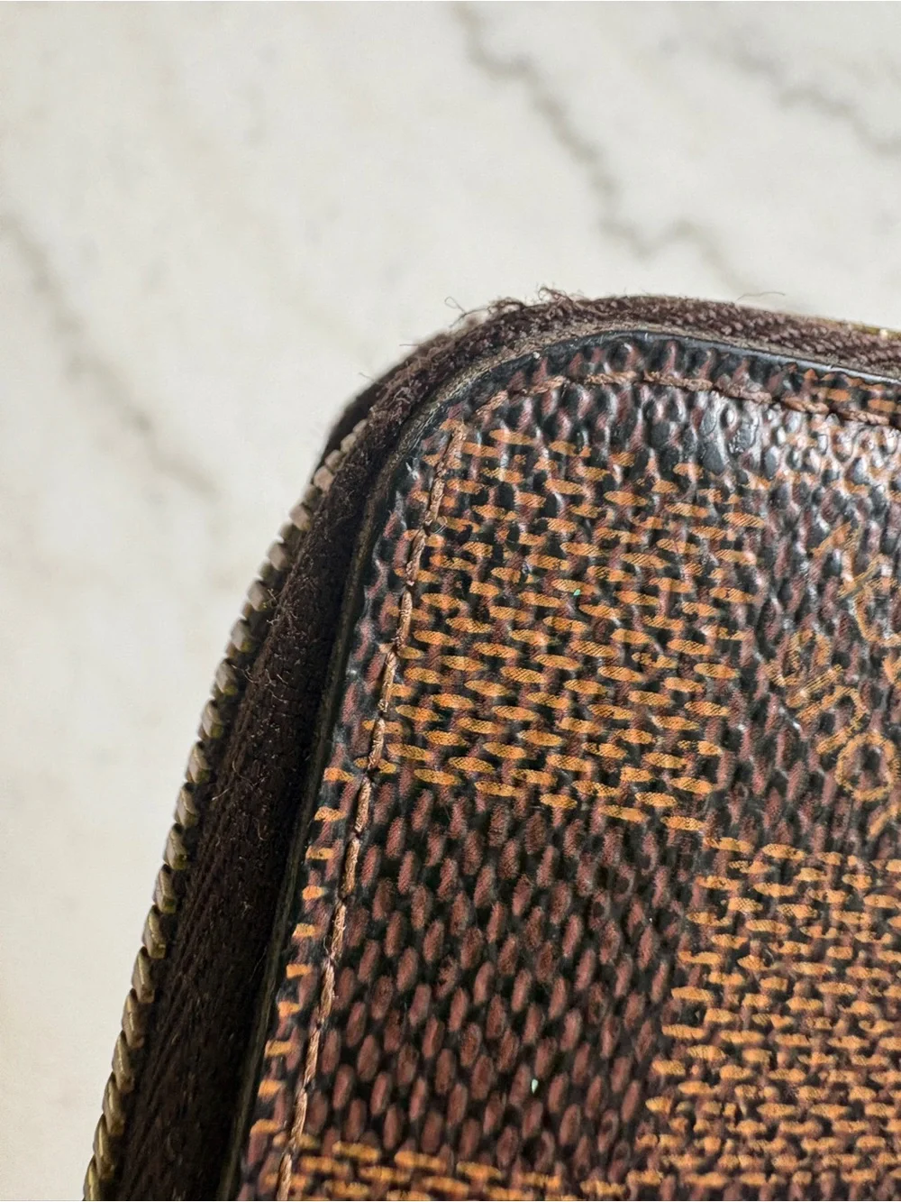 Louis Vuitton Damier Ebene Zippy Wallet with COA